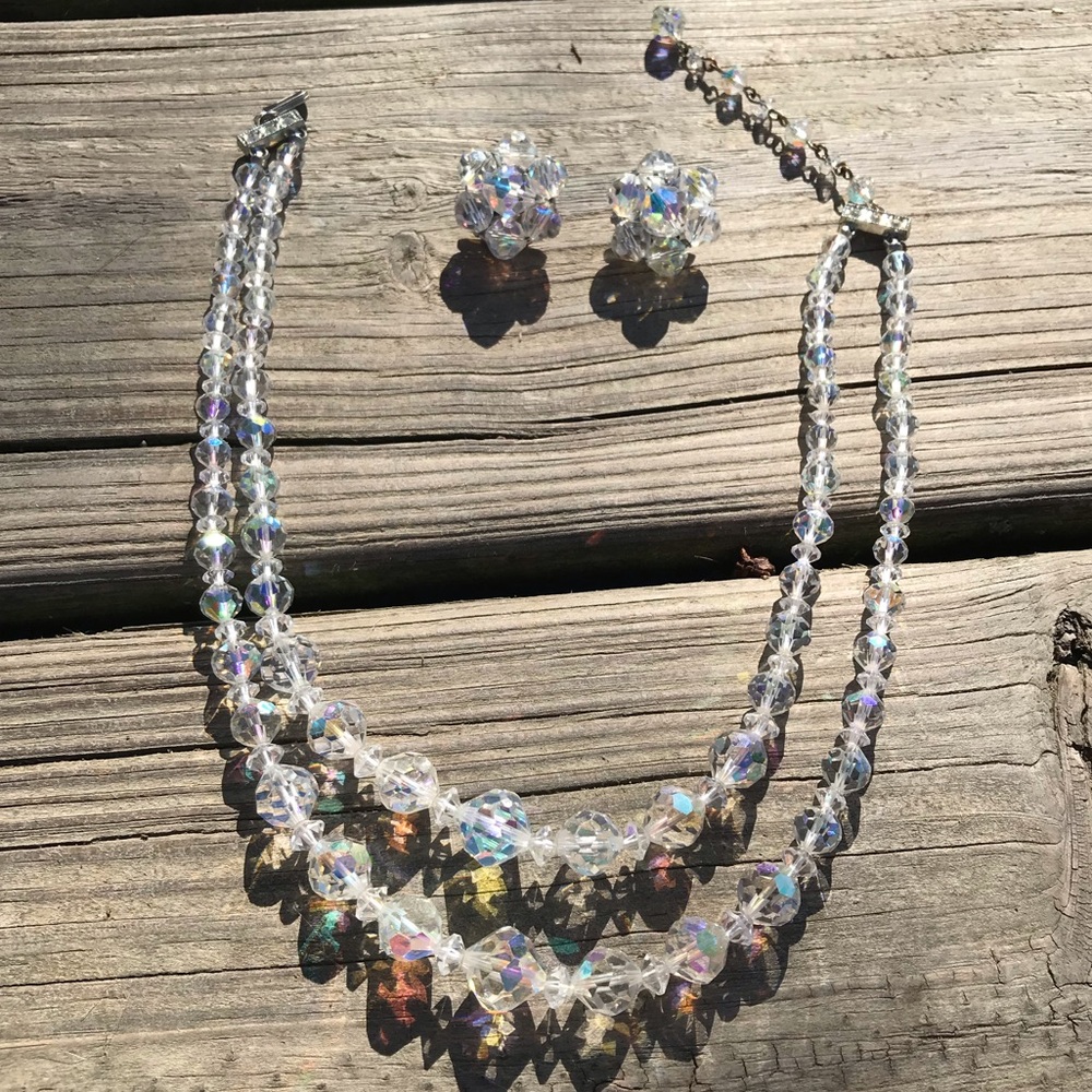 VINTAGE Sparkling Necklace and Earring Set